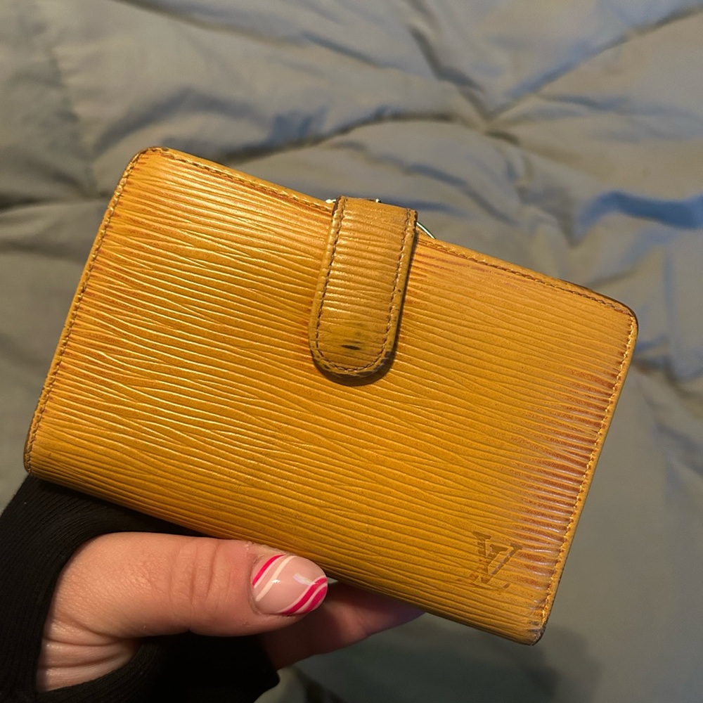 Yellow Louis Vuitton Kisslock Wallet